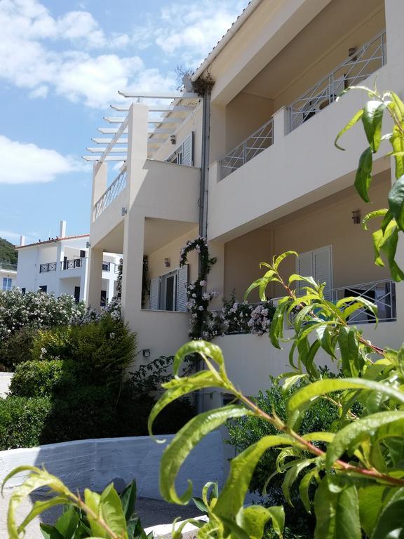 Villa Muses Poros Town Exterior foto